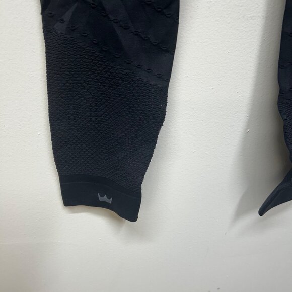 Shefit Medium Black High-Waisted Capri Leggings textured Detailing workout - Picture 8 of 9